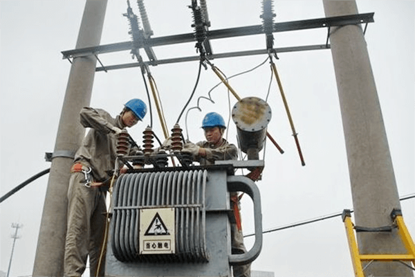 如何配置變壓器容量？